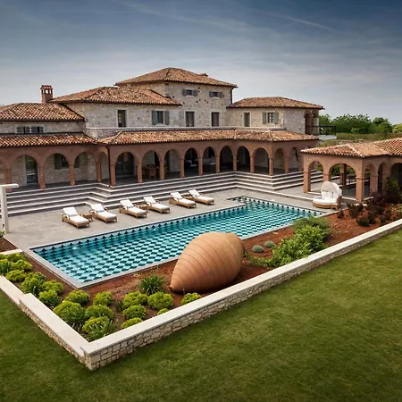 Villa Don Giordano - Managed By Excelsior Villas * Ferenci